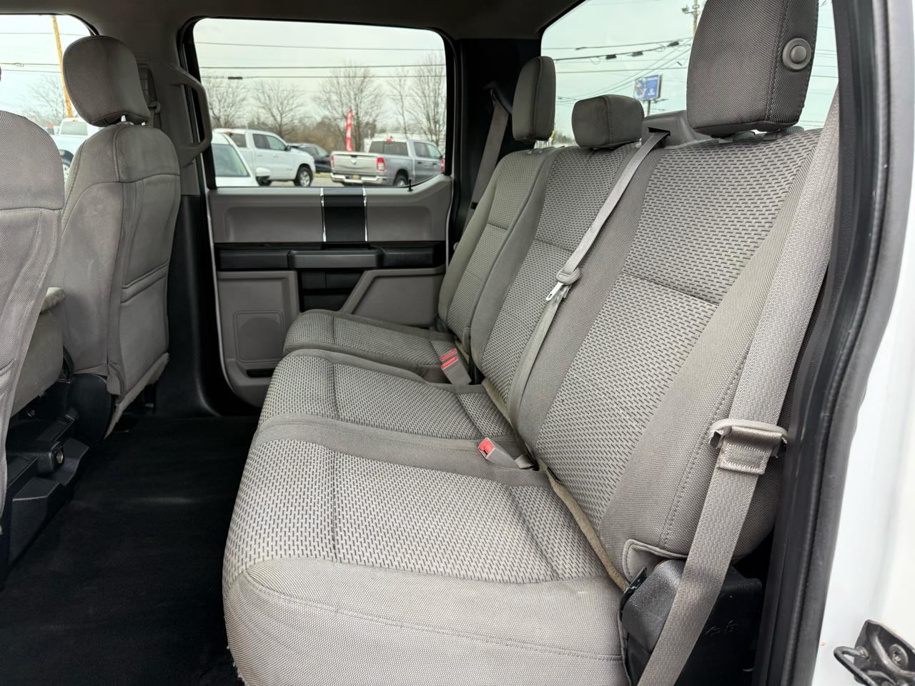 Ford Super Duty F-250 SRW XLT 2WD Crew Cab 8' Box 2018