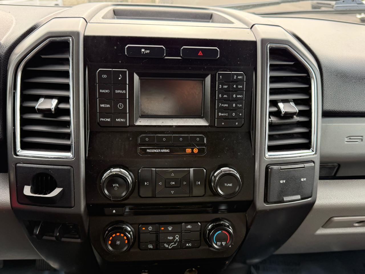 Ford Super Duty F-250 SRW XLT 2WD Crew Cab 8' Box 2018