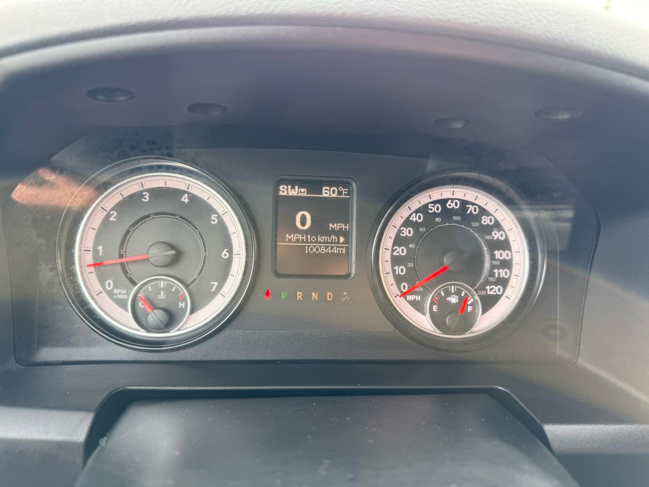 RAM 1500 Express 4x4 Crew Cab 5'7" Box *Ltd Avail* 2018