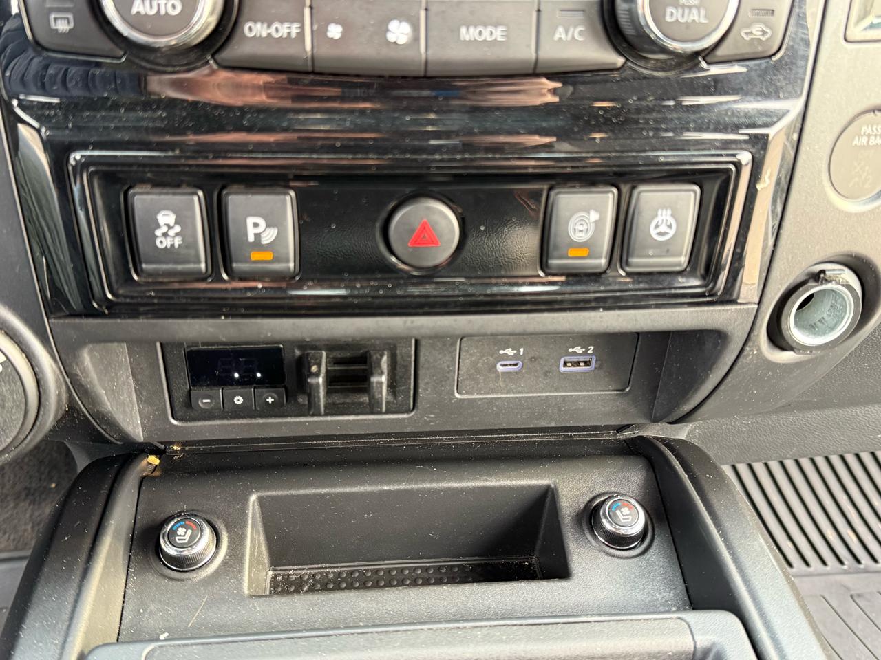 Nissan Titan 4x4 Crew Cab PRO-4X 2021