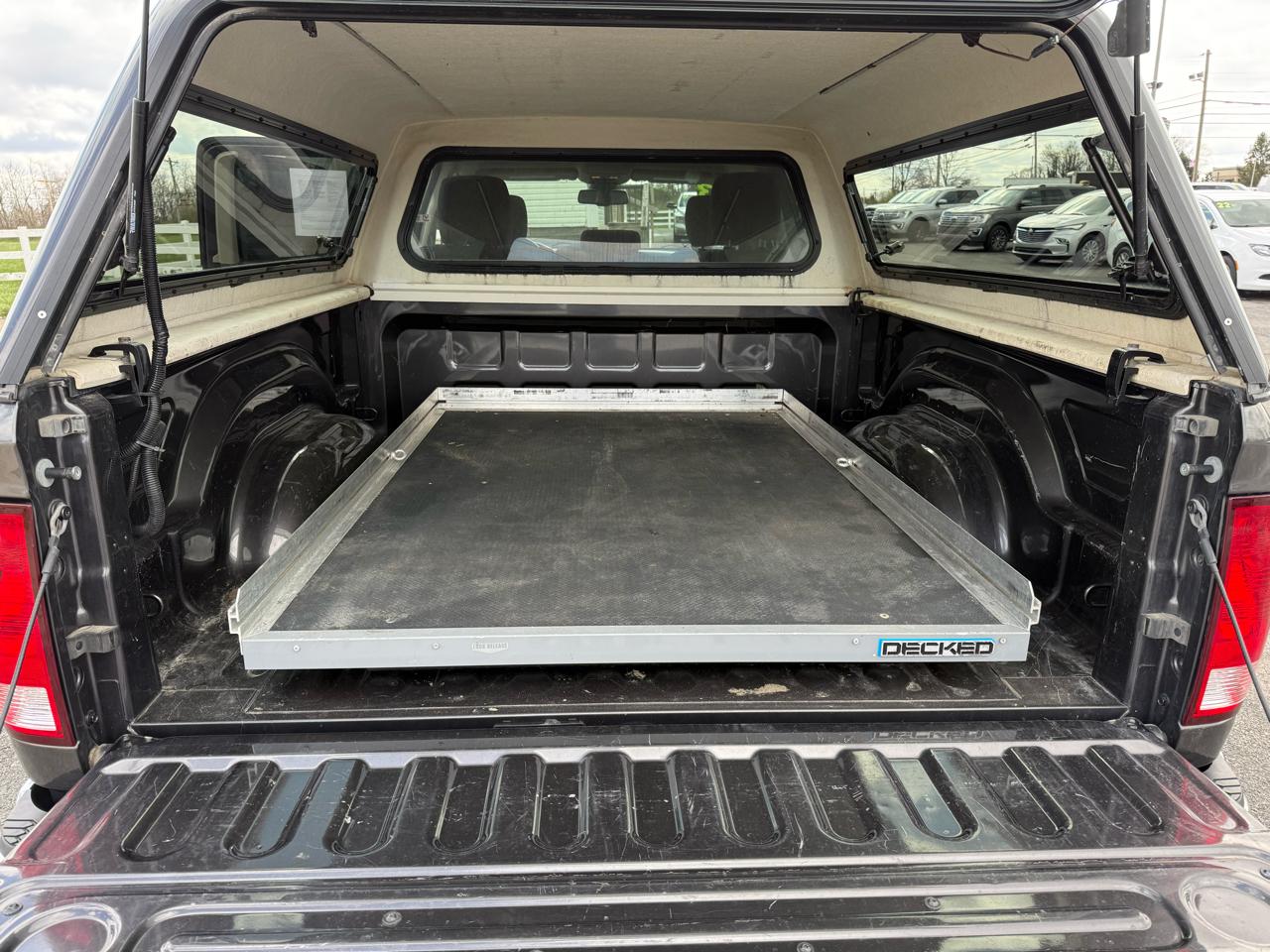 RAM 1500 Classic Tradesman 4x2 Quad Cab 6'4" Box 2023