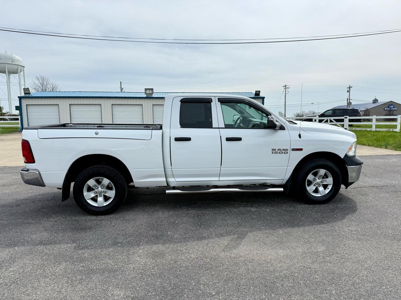 RAM 1500 Tradesman 4x4 Quad Cab 6'4" Box 2018