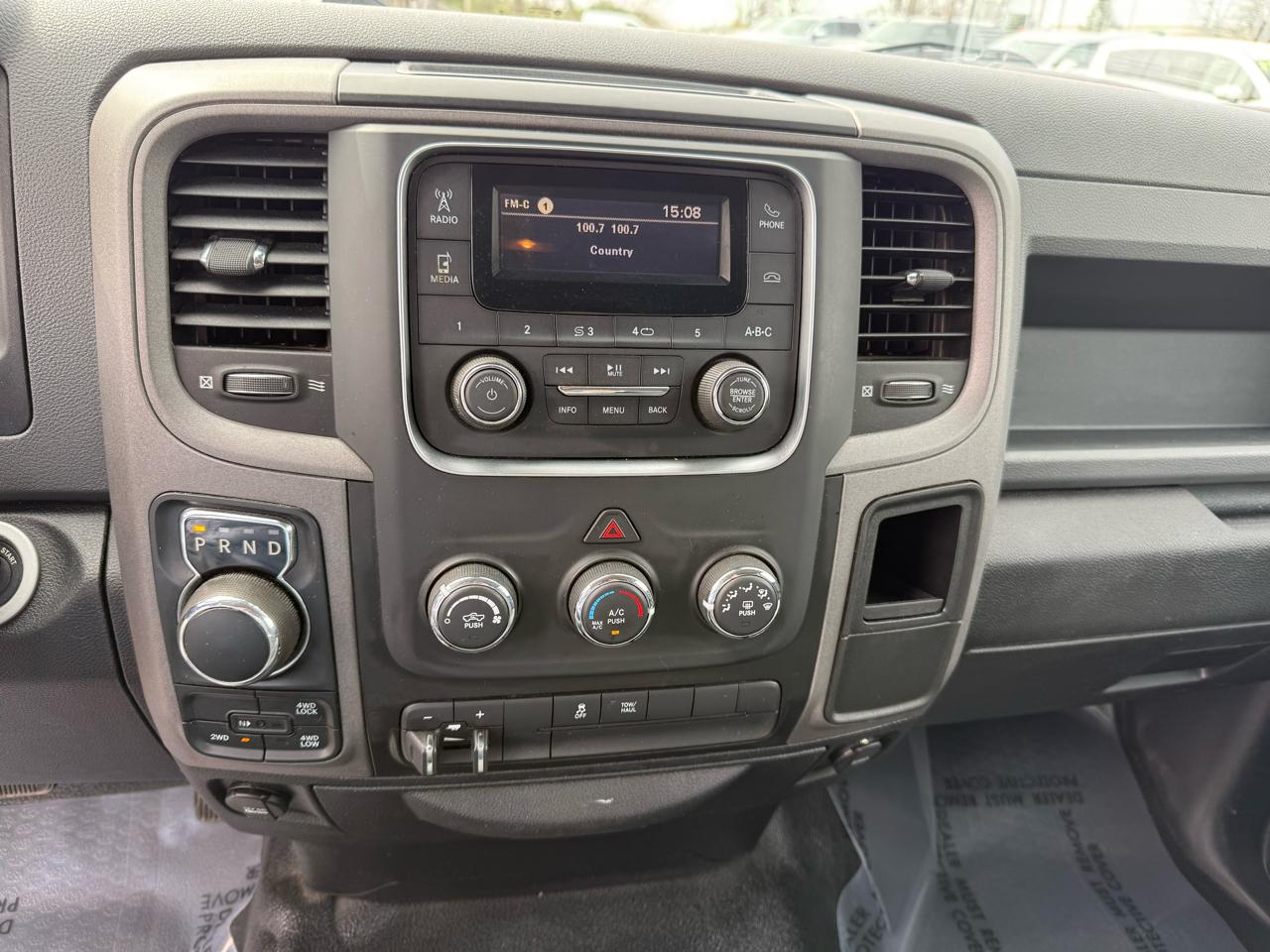 RAM 1500 Tradesman 4x4 Quad Cab 6'4" Box 2018