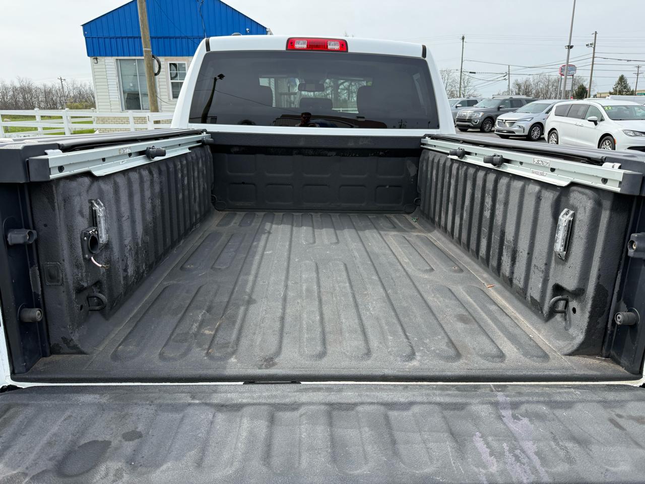 RAM 1500 Tradesman 4x4 Quad Cab 6'4" Box 2018