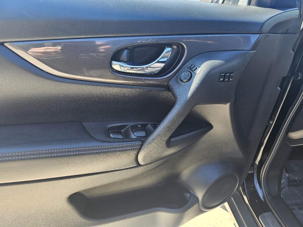 Nissan Rogue FWD SV 2019