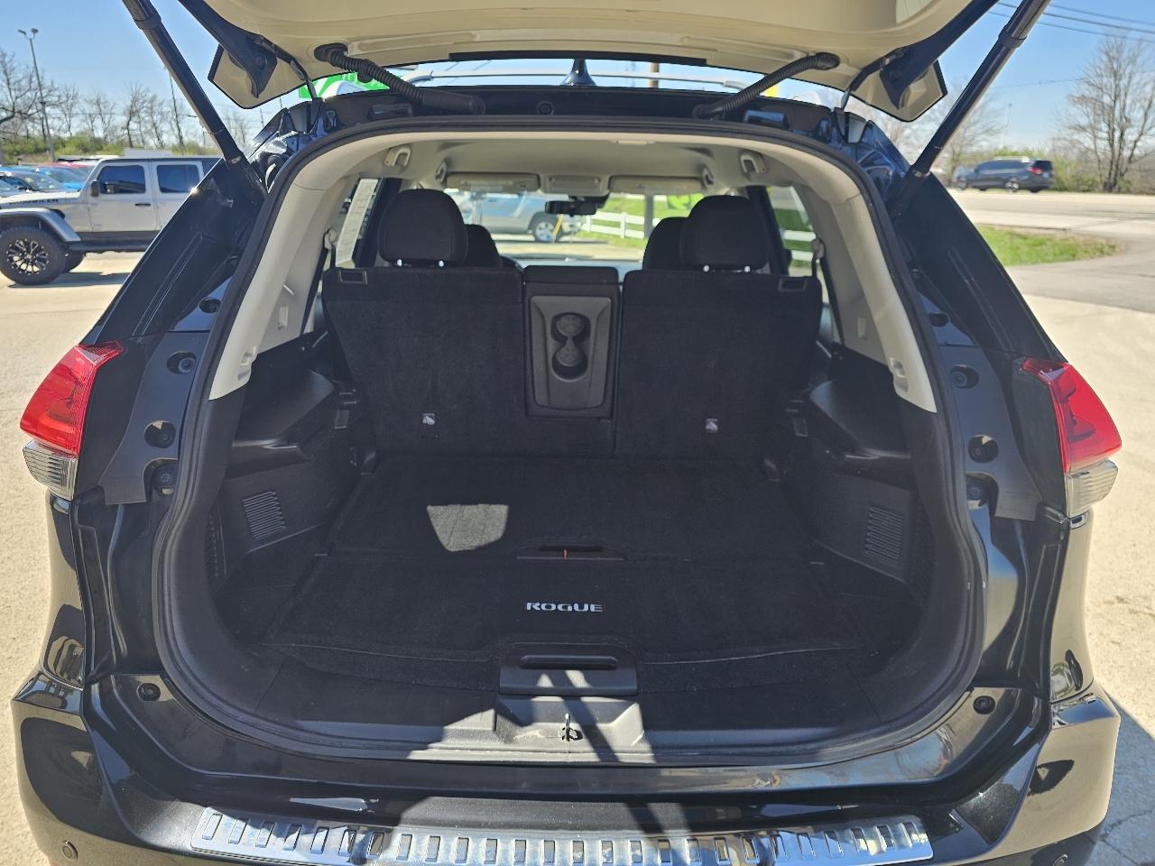 Nissan Rogue FWD SV 2019