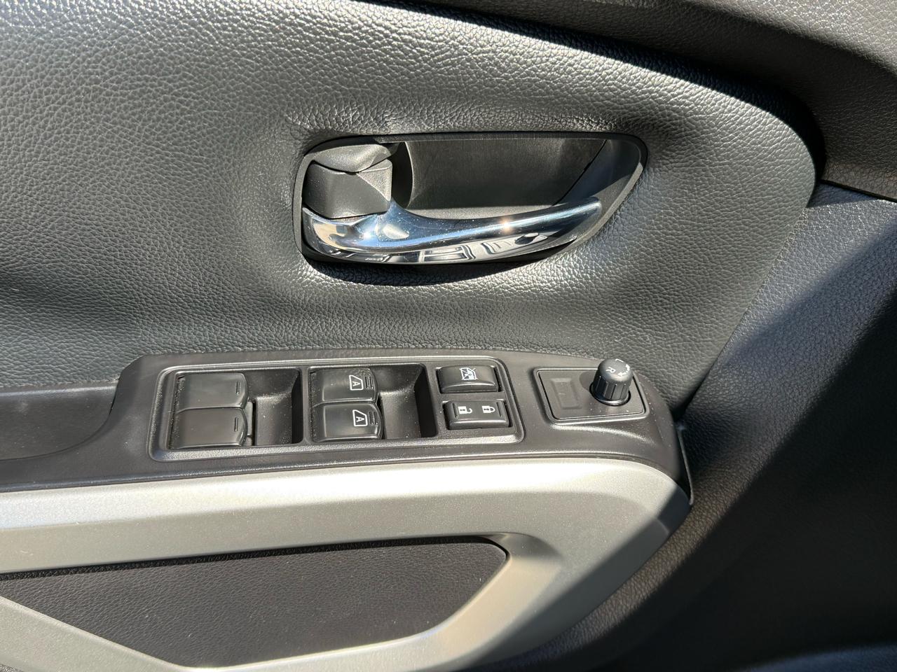 Nissan Titan XD 4x4 Diesel Crew Cab SV 2017