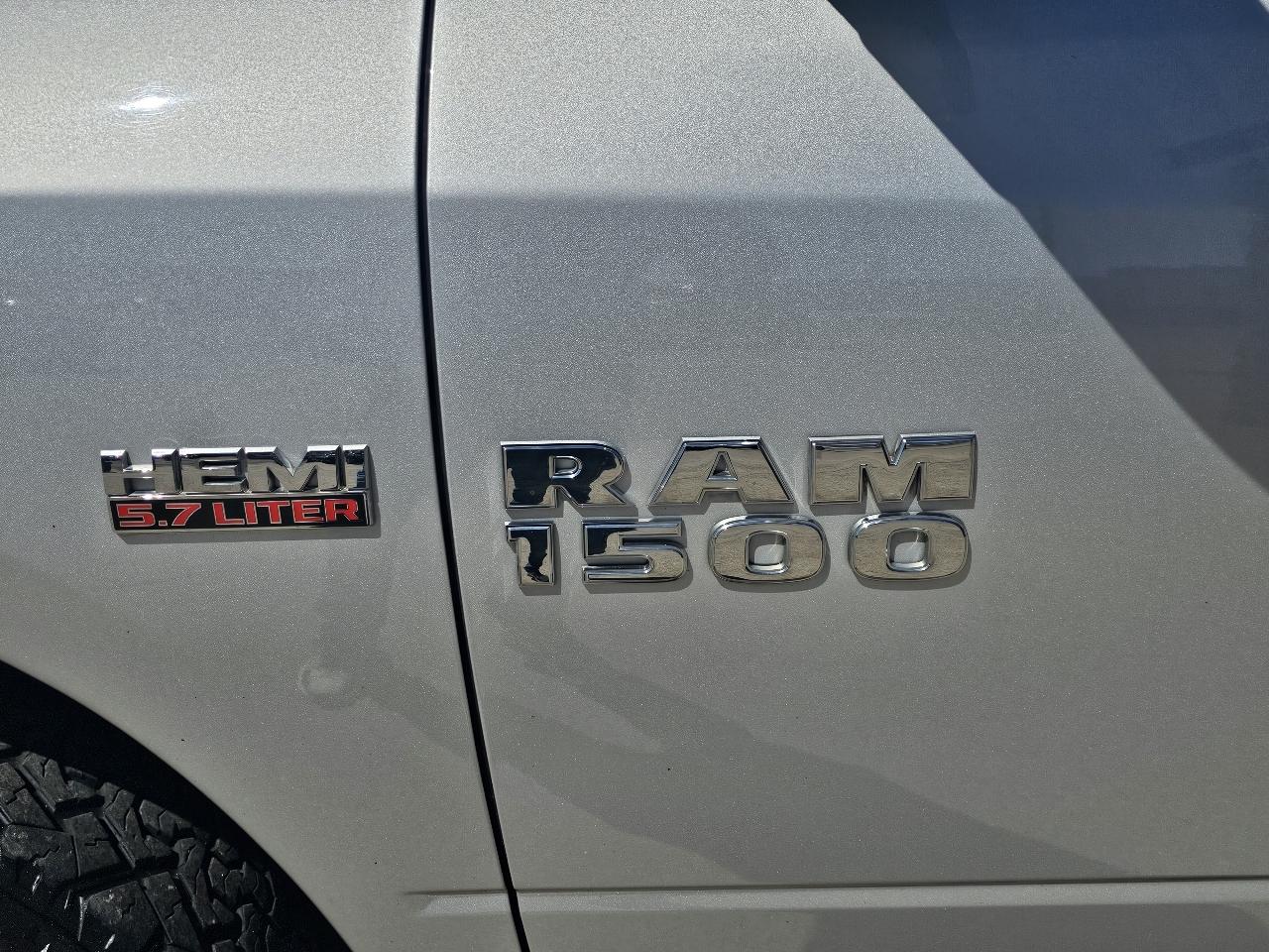 RAM 1500 4WD Quad Cab 140.5" Sport 2014