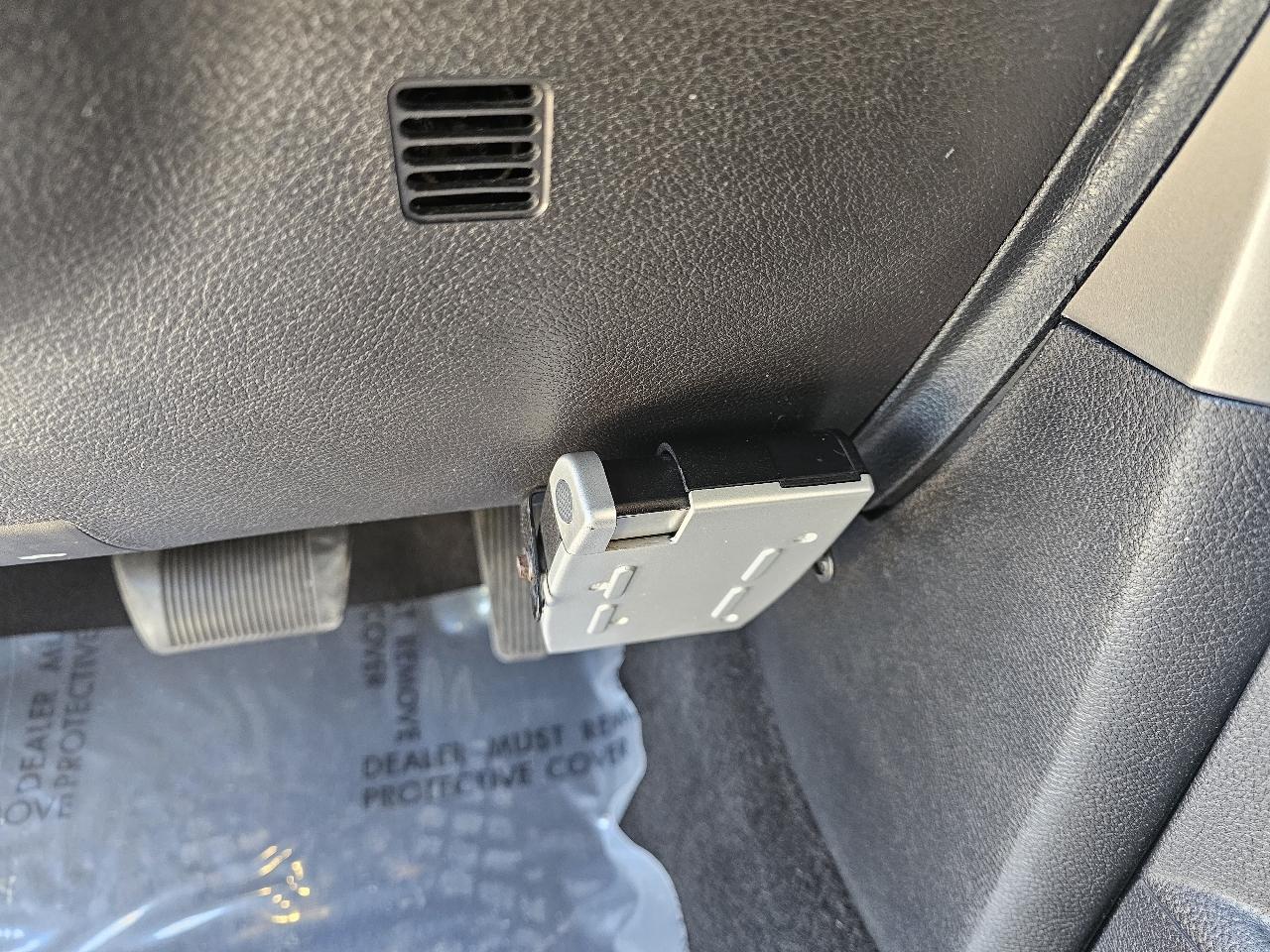 RAM 1500 4WD Quad Cab 140.5" Sport 2014