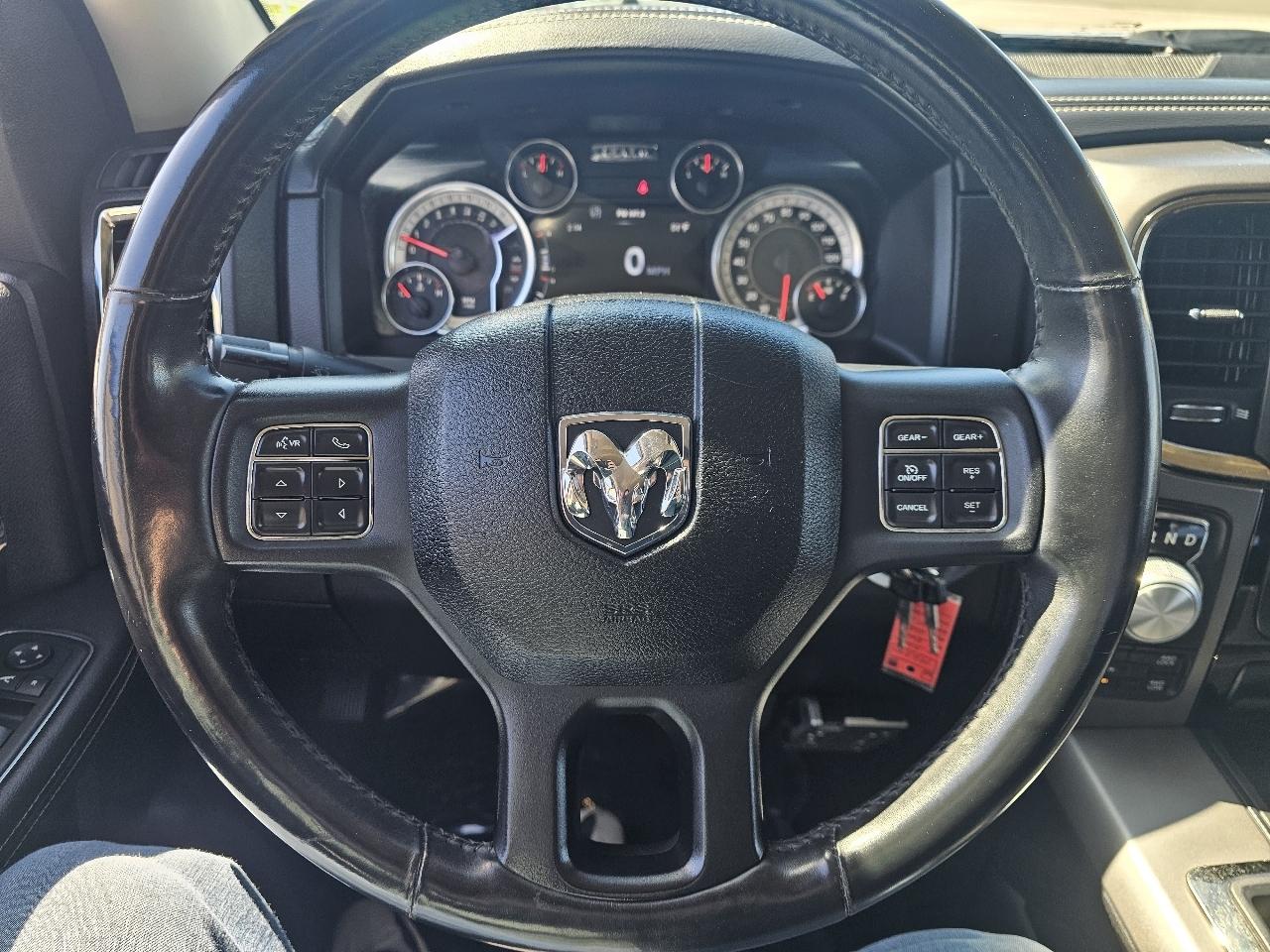 RAM 1500 4WD Quad Cab 140.5" Sport 2014