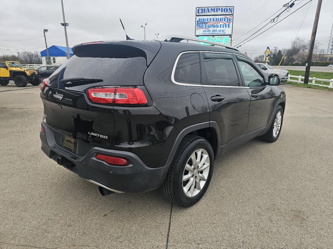 Jeep Cherokee 4WD 4dr Limited 2015