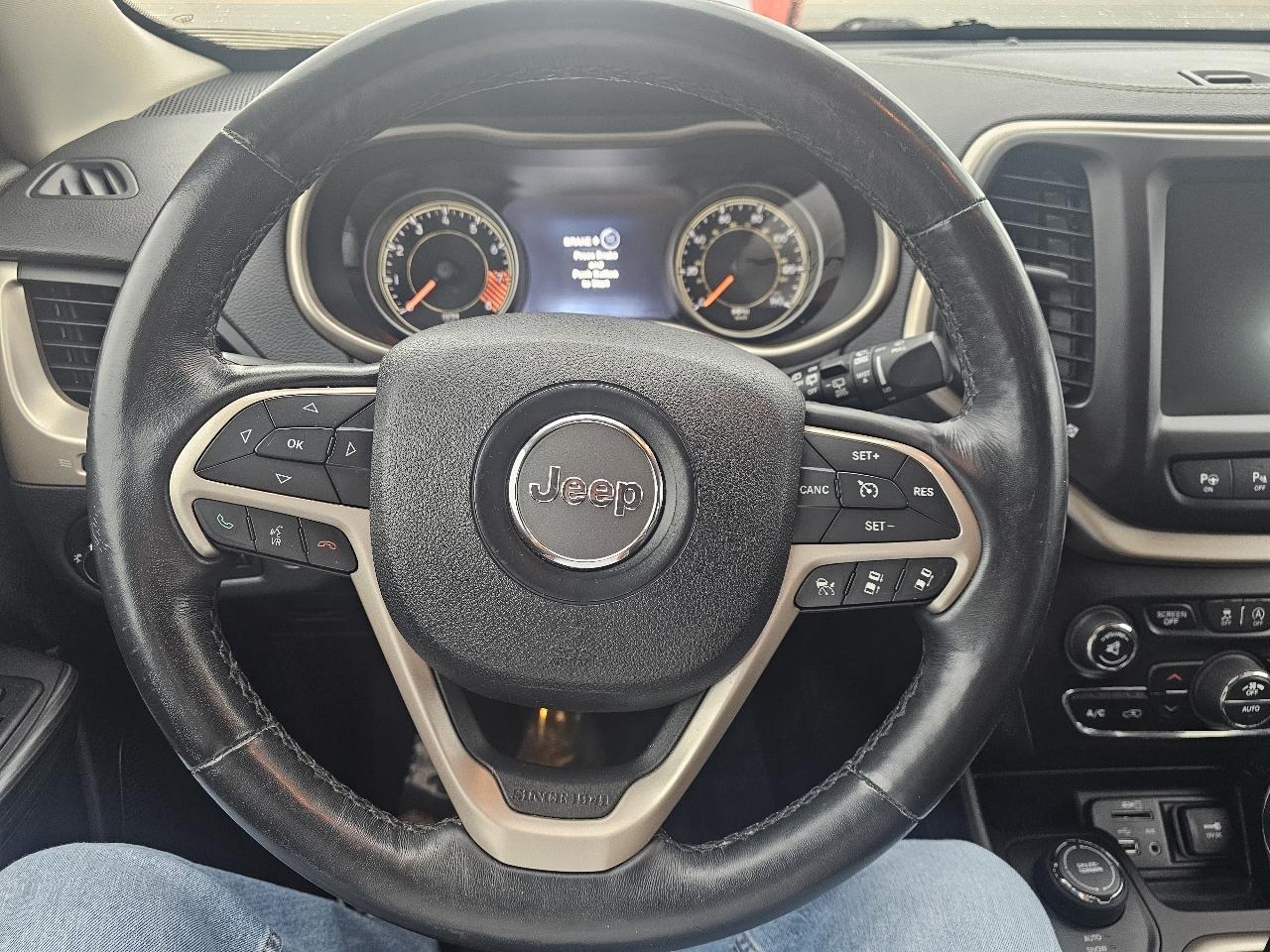 Jeep Cherokee 4WD 4dr Limited 2015