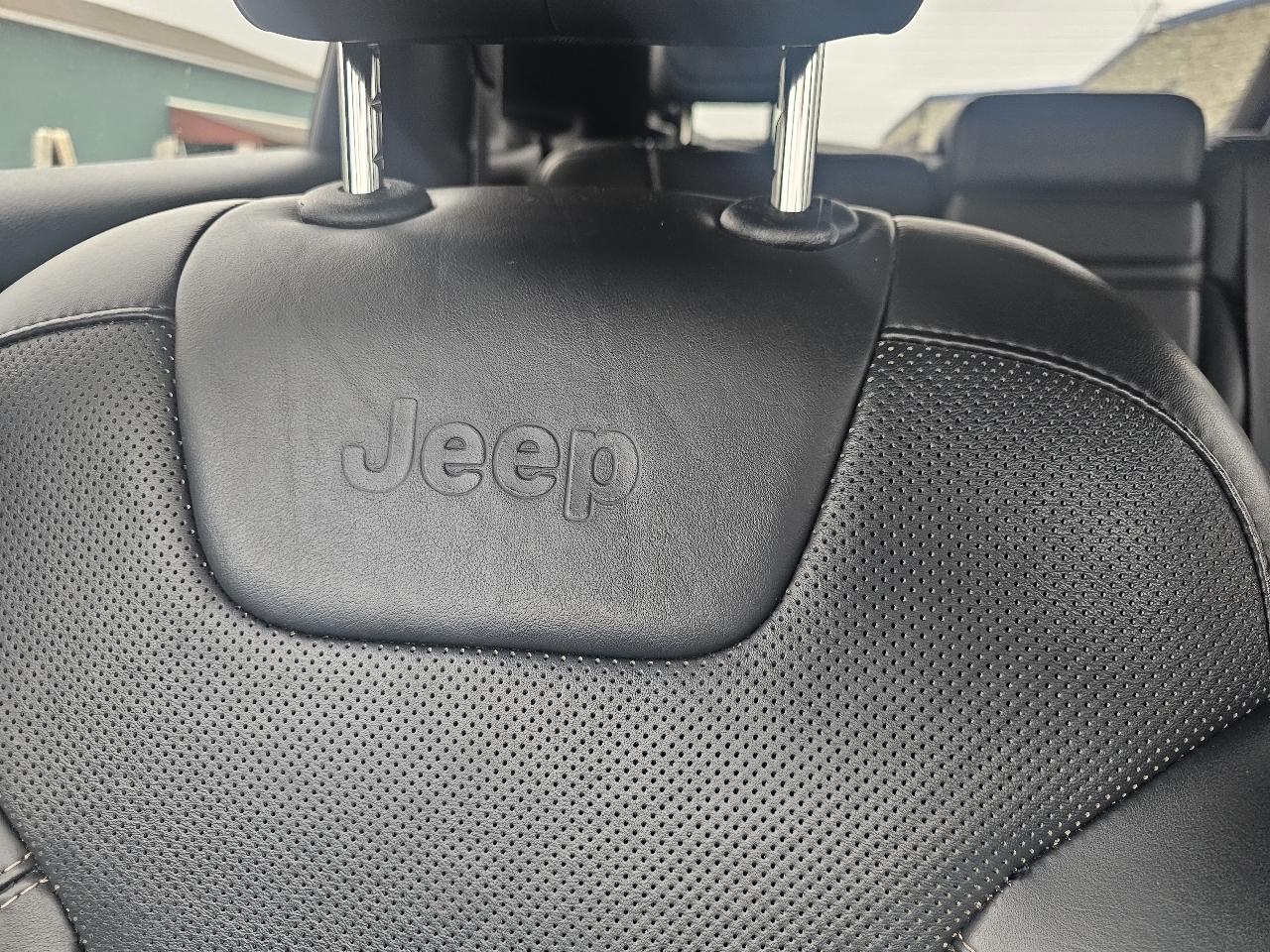 Jeep Cherokee 4WD 4dr Limited 2015