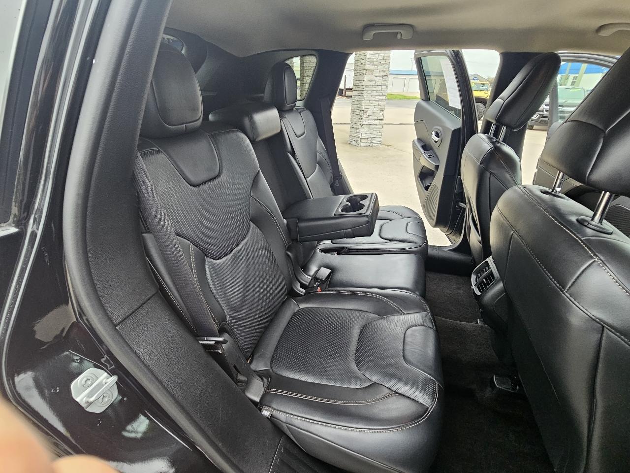 Jeep Cherokee 4WD 4dr Limited 2015