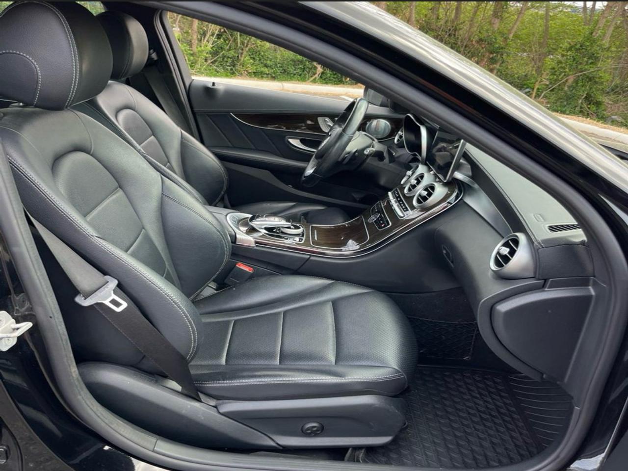 Mercedes-Benz C-Class 4dr Sdn C 300 4MATIC 2016