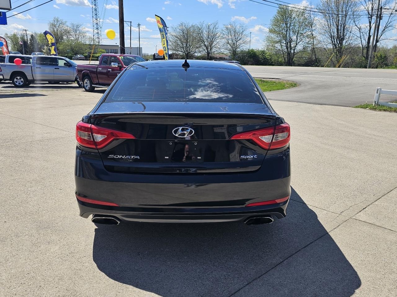 Hyundai Sonata 4dr Sdn 2.4L Sport 2016