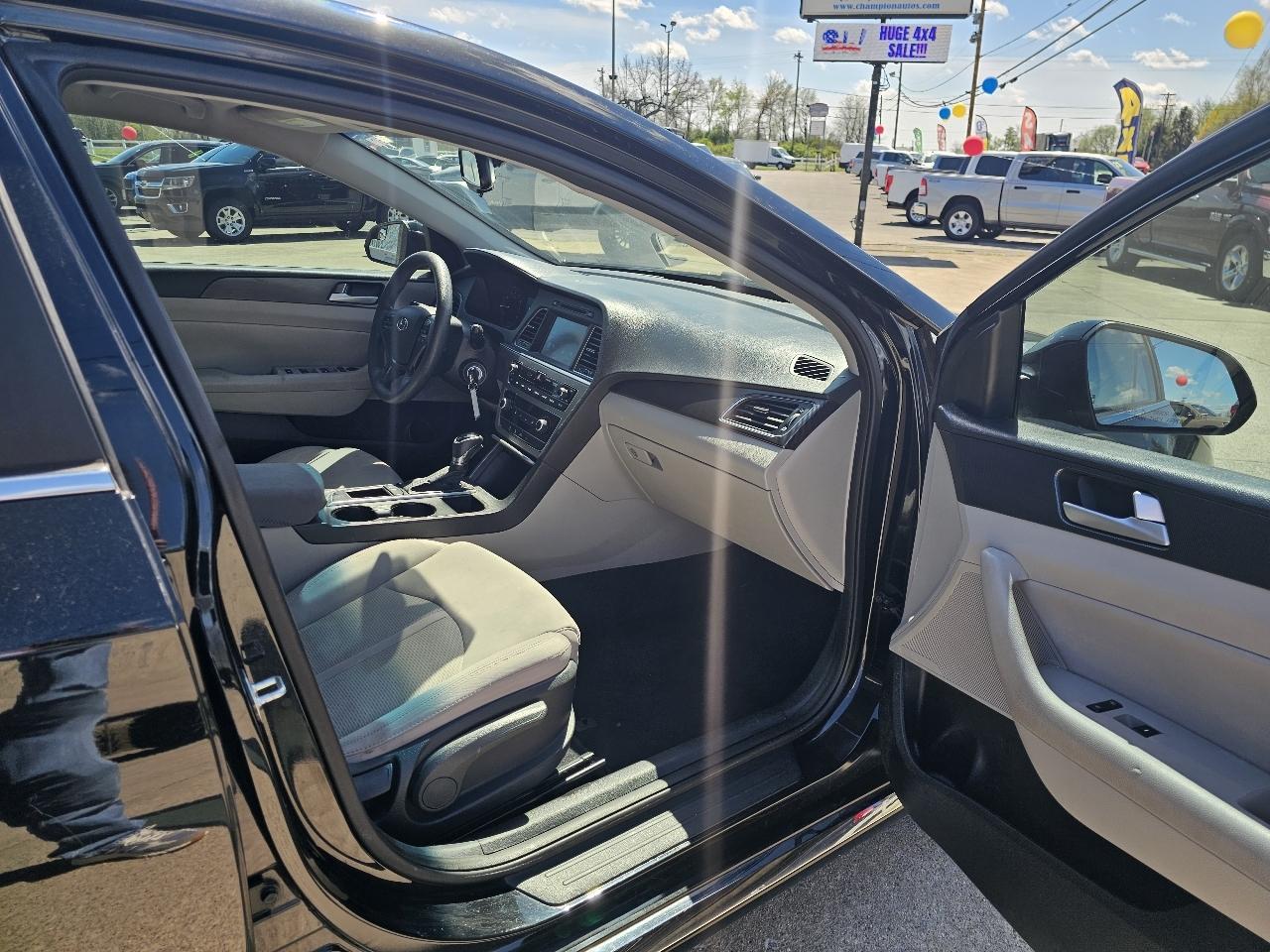 Hyundai Sonata 4dr Sdn 2.4L Sport 2016