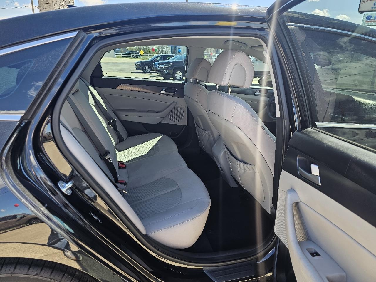 Hyundai Sonata 4dr Sdn 2.4L Sport 2016