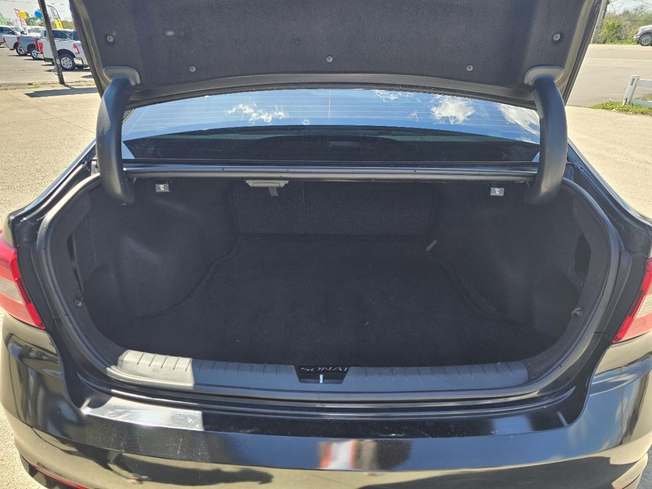 Hyundai Sonata 4dr Sdn 2.4L Sport 2016