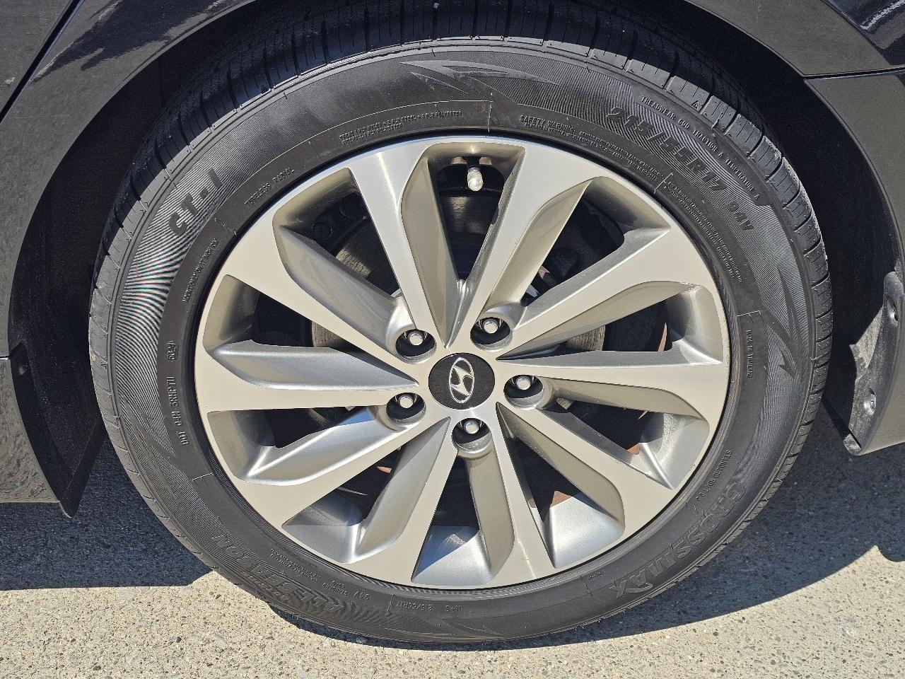 Hyundai Sonata 4dr Sdn 2.4L Sport 2016