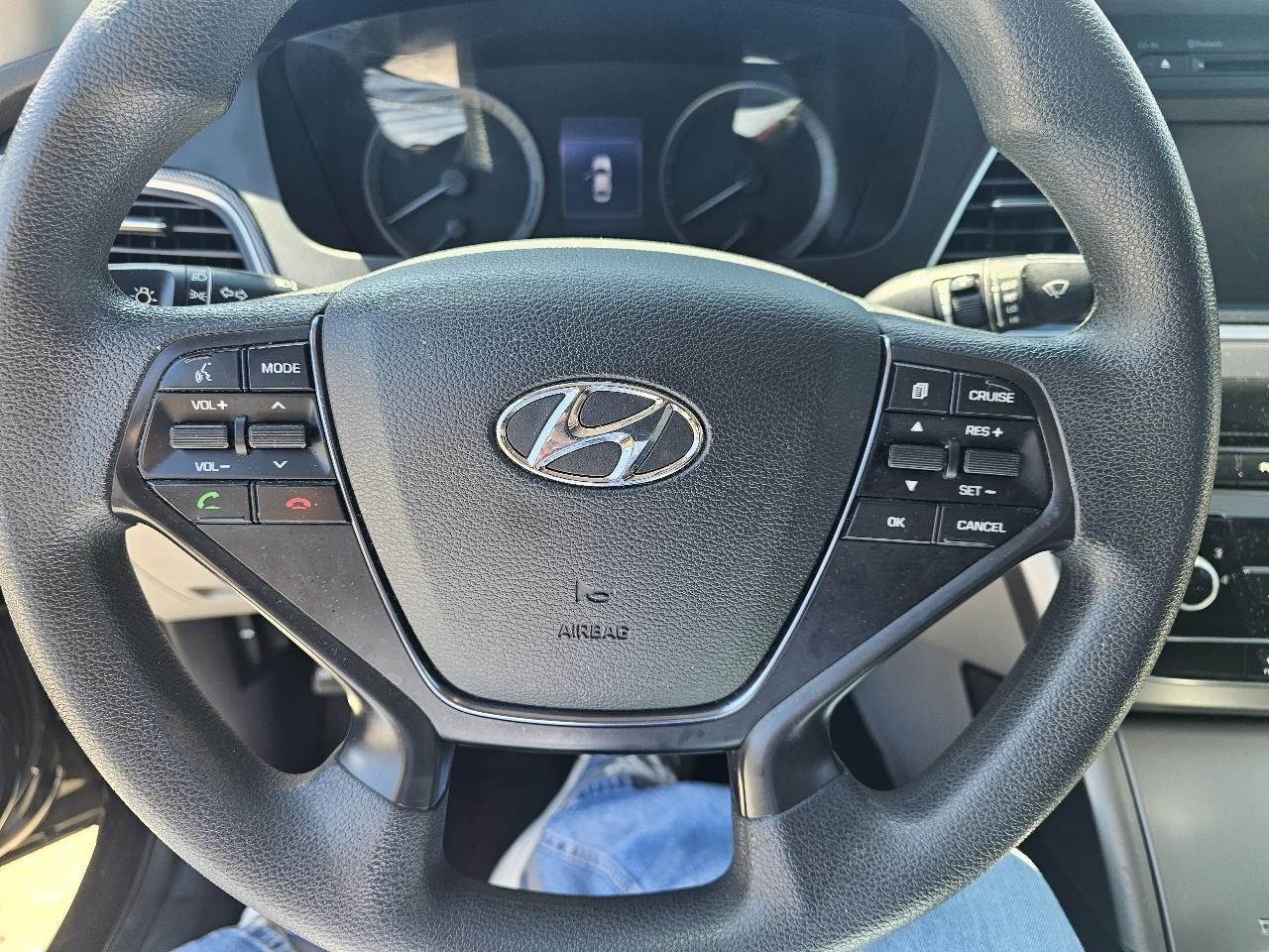 Hyundai Sonata 4dr Sdn 2.4L Sport 2016