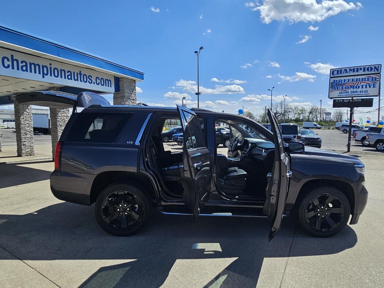 Chevrolet Tahoe 4WD 4dr LTZ 2016