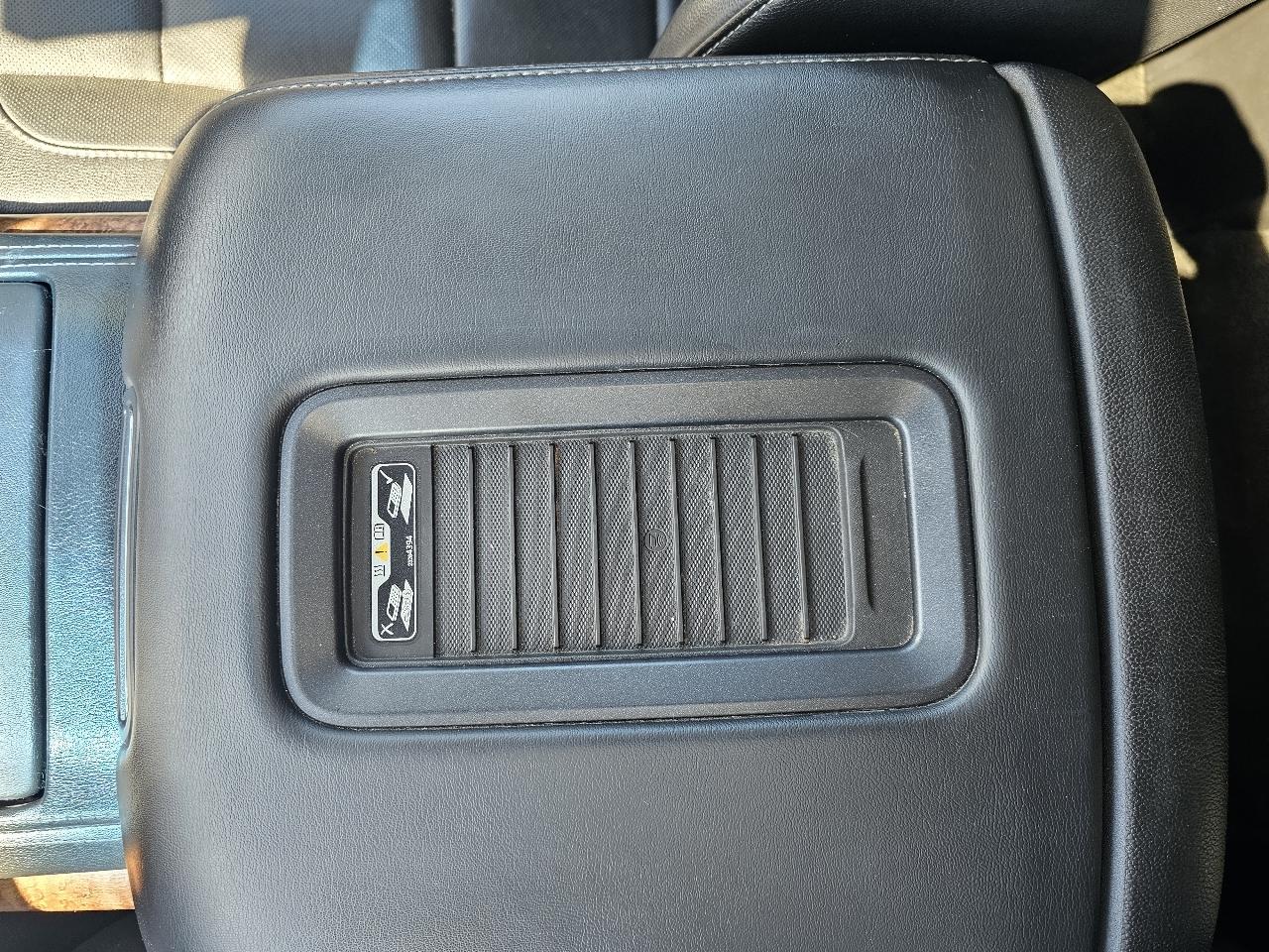 Chevrolet Tahoe 4WD 4dr LTZ 2016