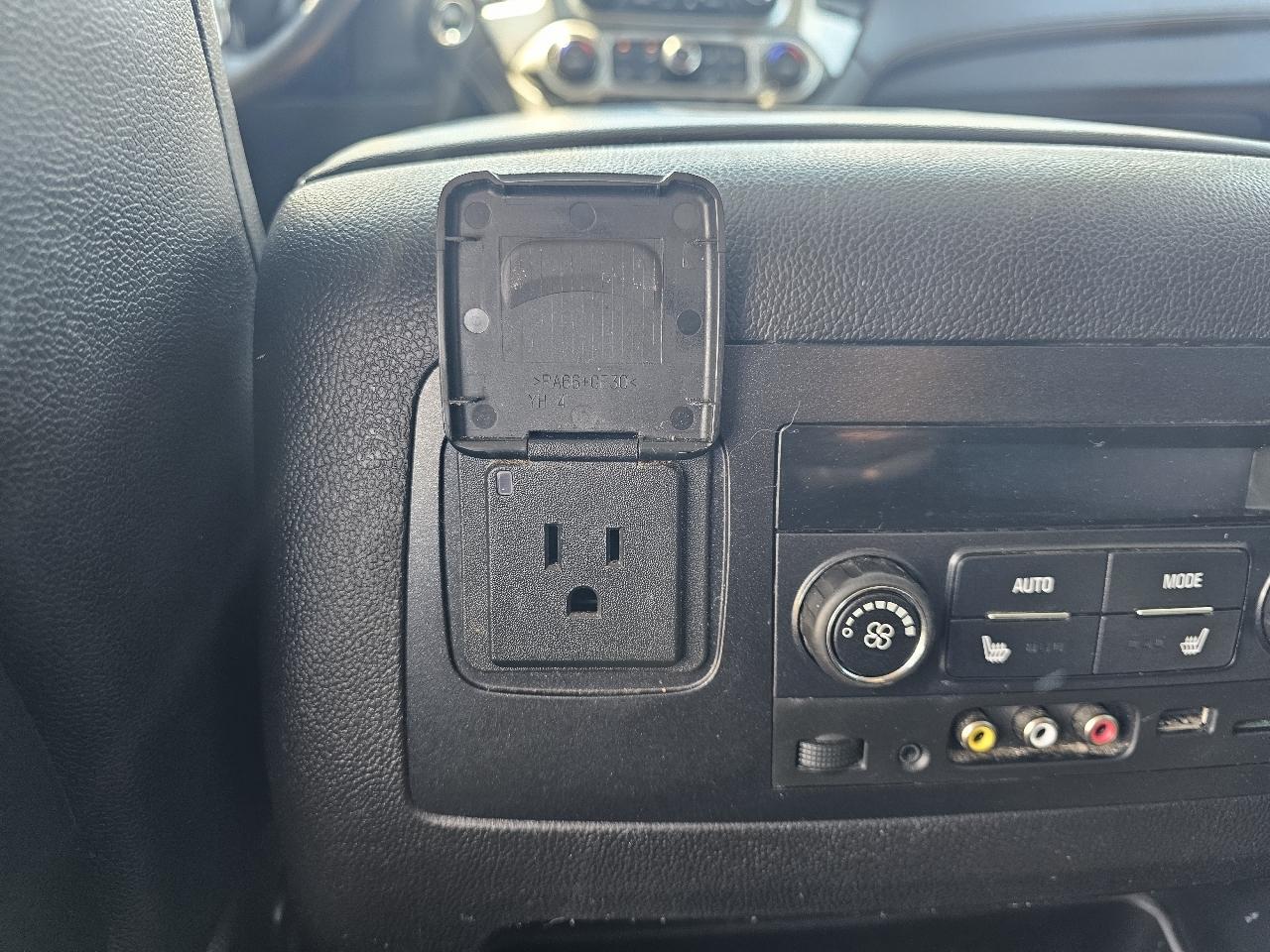 Chevrolet Tahoe 4WD 4dr LTZ 2016