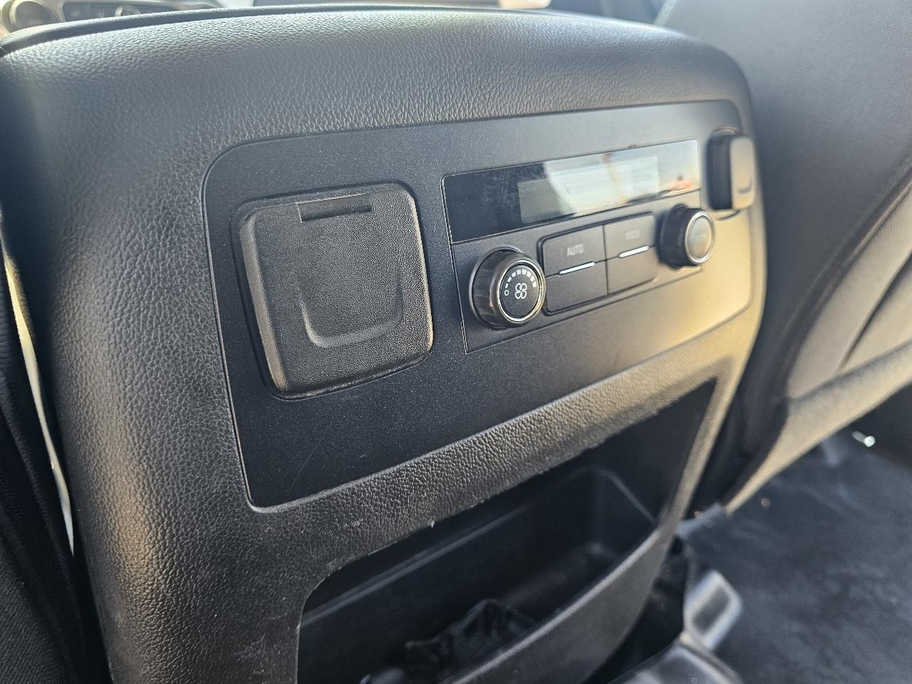 Chevrolet Tahoe 4WD 4dr Commercial 2018