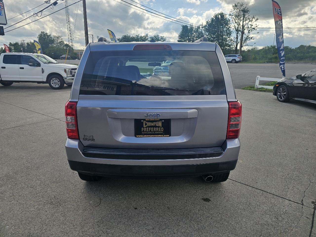Jeep Patriot 4WD 4dr High Altitude Edition 2016