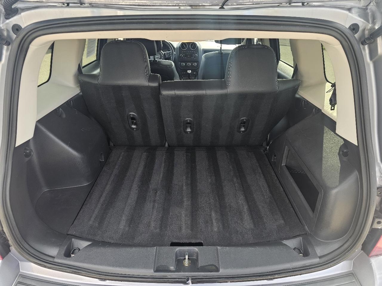 Jeep Patriot 4WD 4dr High Altitude Edition 2016