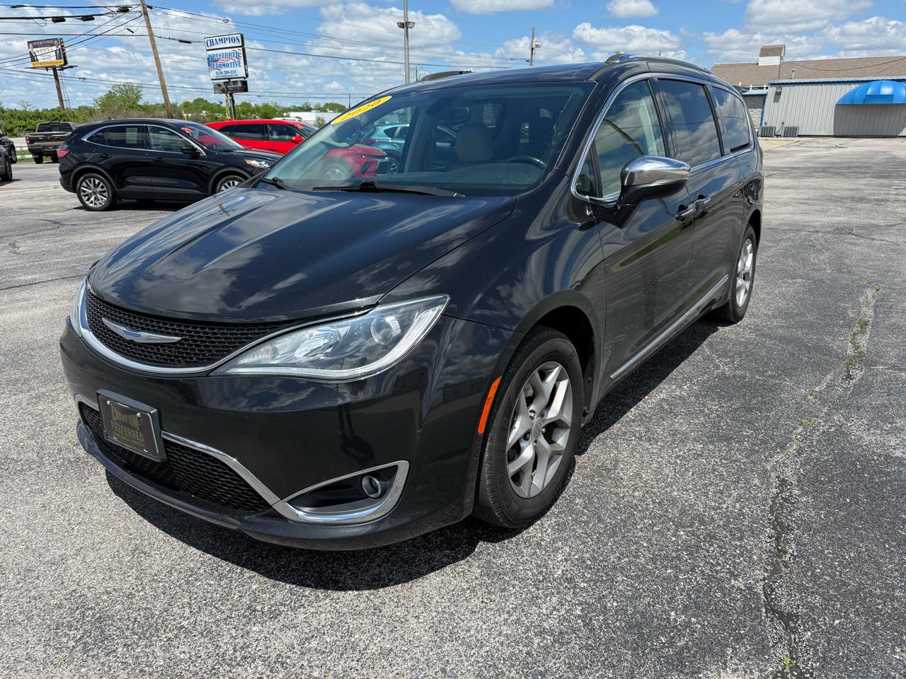 Chrysler Pacifica Limited FWD 2020