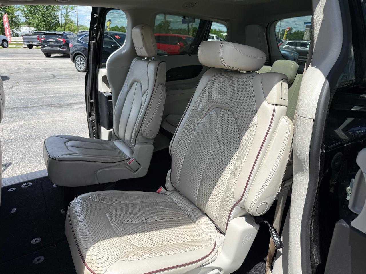 Chrysler Pacifica Limited FWD 2020