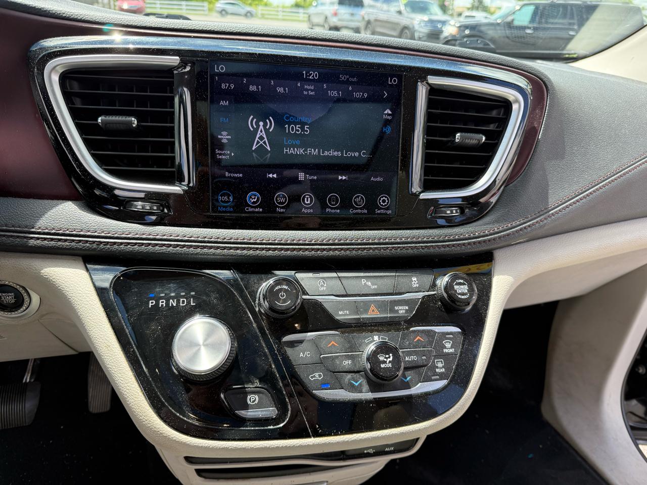 Chrysler Pacifica Limited FWD 2020