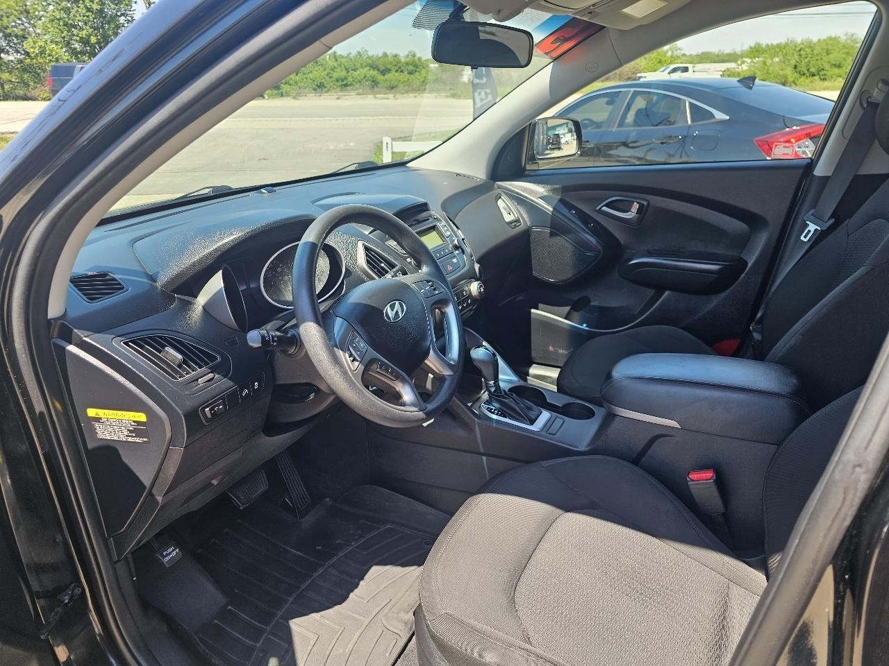 Hyundai Tucson FWD 4dr GLS 2015