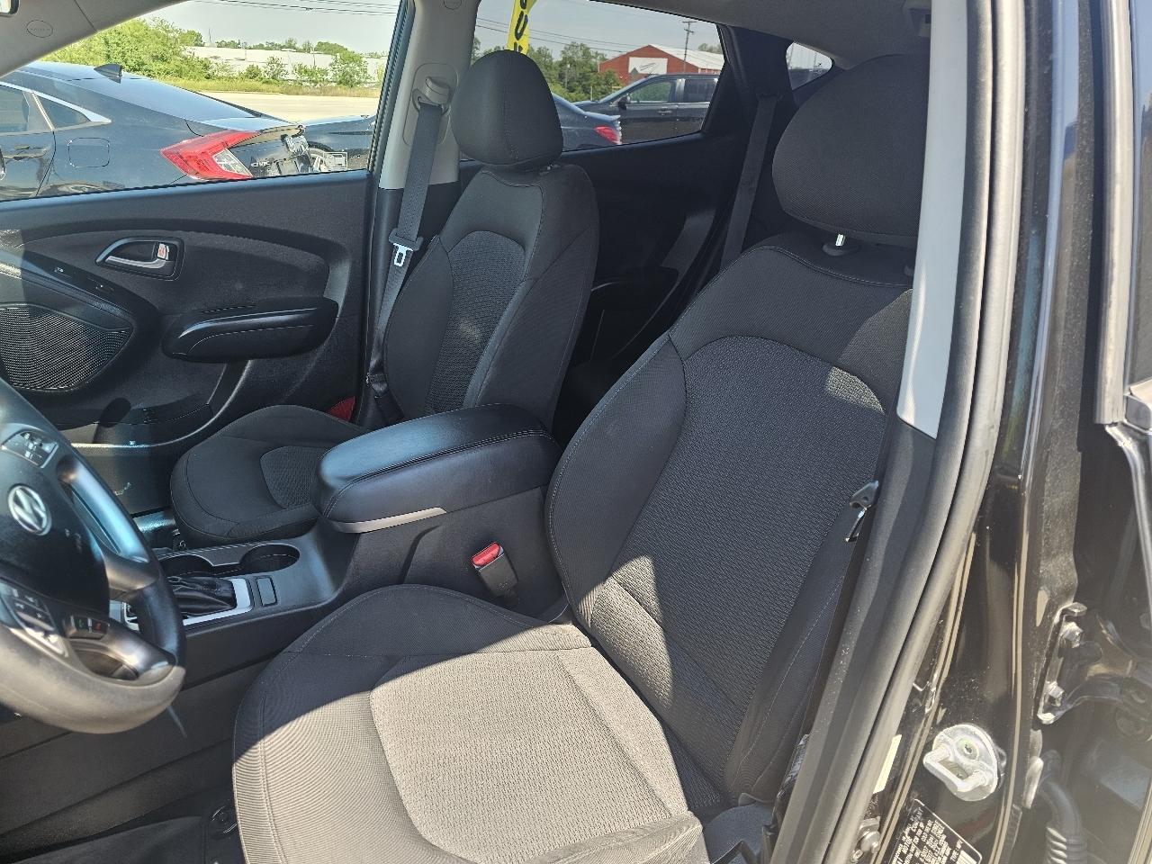 Hyundai Tucson FWD 4dr GLS 2015