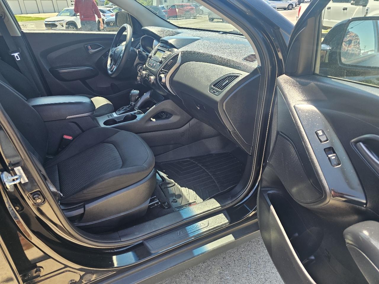 Hyundai Tucson FWD 4dr GLS 2015