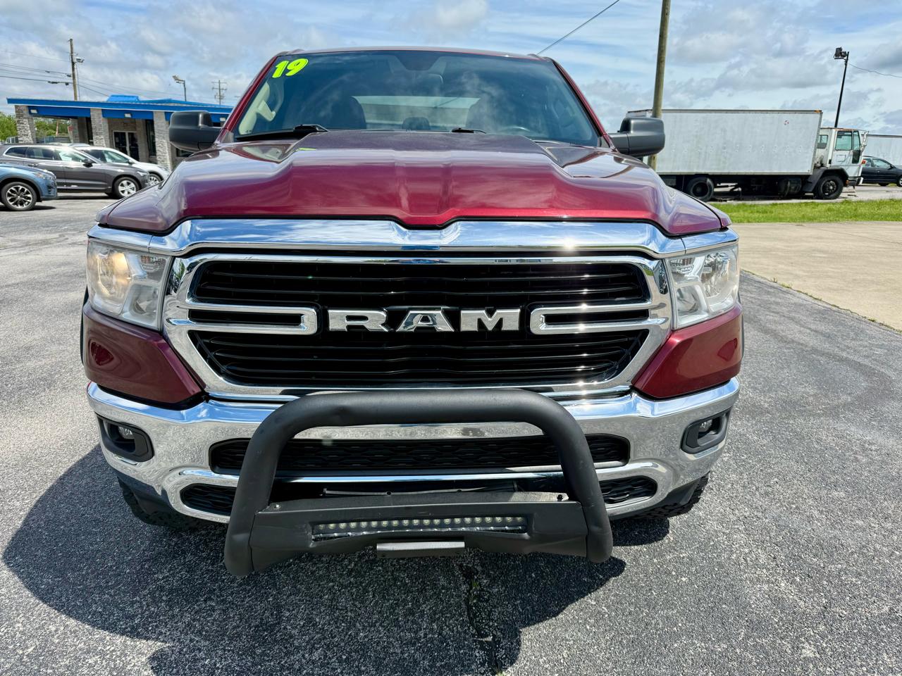 RAM 1500 Big Horn/Lone Star 4x4 Quad Cab 6'4" Box 2019