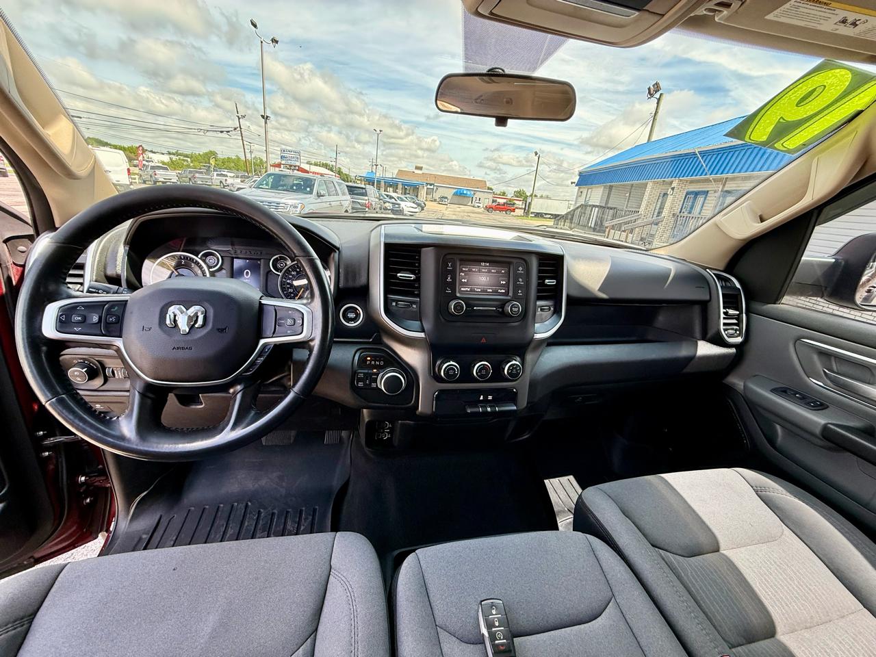 RAM 1500 Big Horn/Lone Star 4x4 Quad Cab 6'4" Box 2019