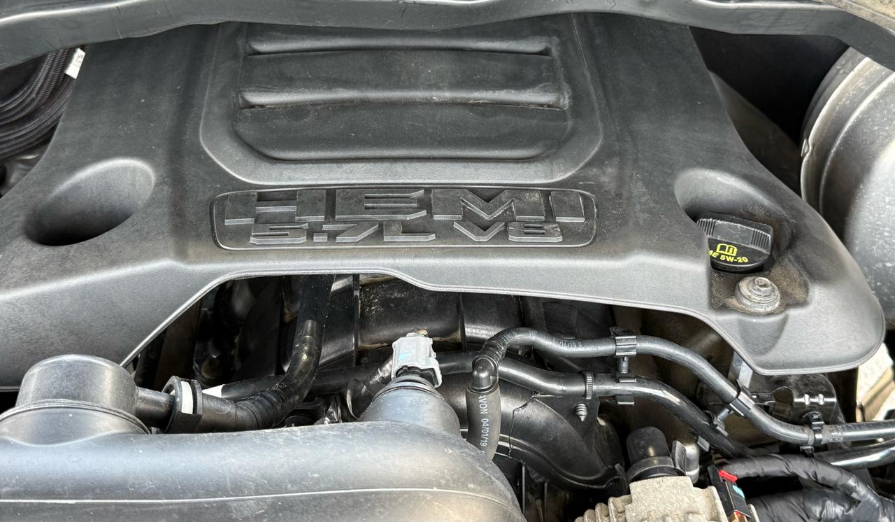 RAM 1500 Big Horn/Lone Star 4x4 Quad Cab 6'4" Box 2019
