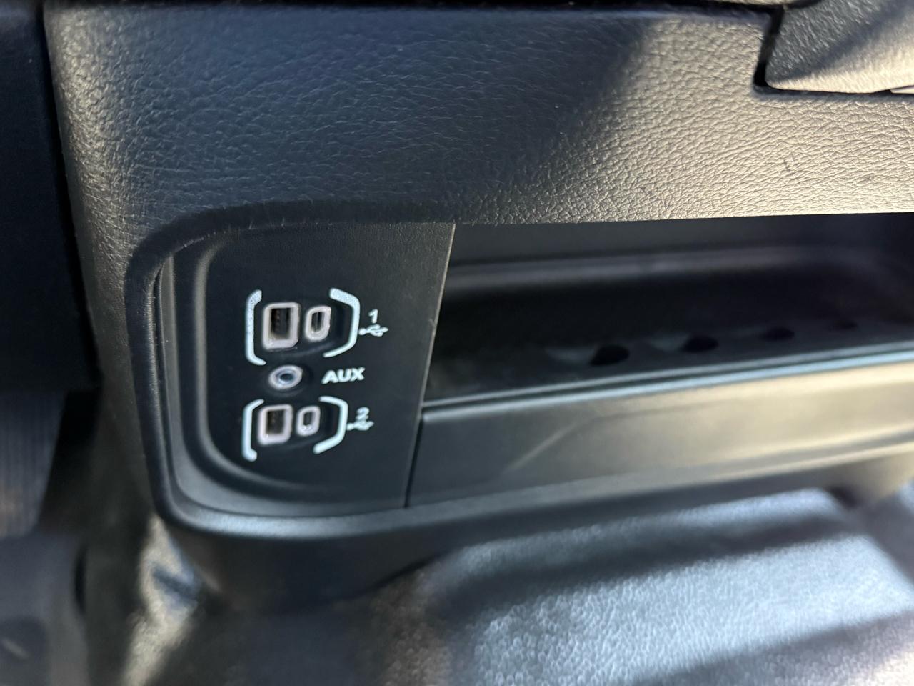 RAM 2500 Tradesman 4x4 Crew Cab 6'4" Box 2022