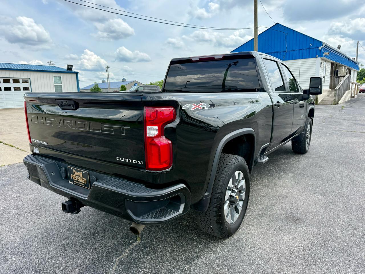 Chevrolet Silverado 2500HD 4WD Crew Cab 159" Custom 2021