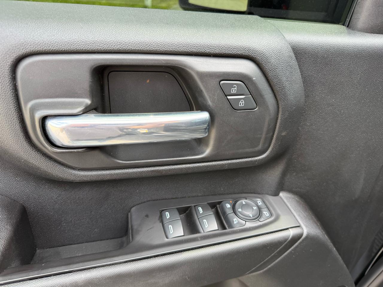 Chevrolet Silverado 2500HD 4WD Crew Cab 159" Custom 2021