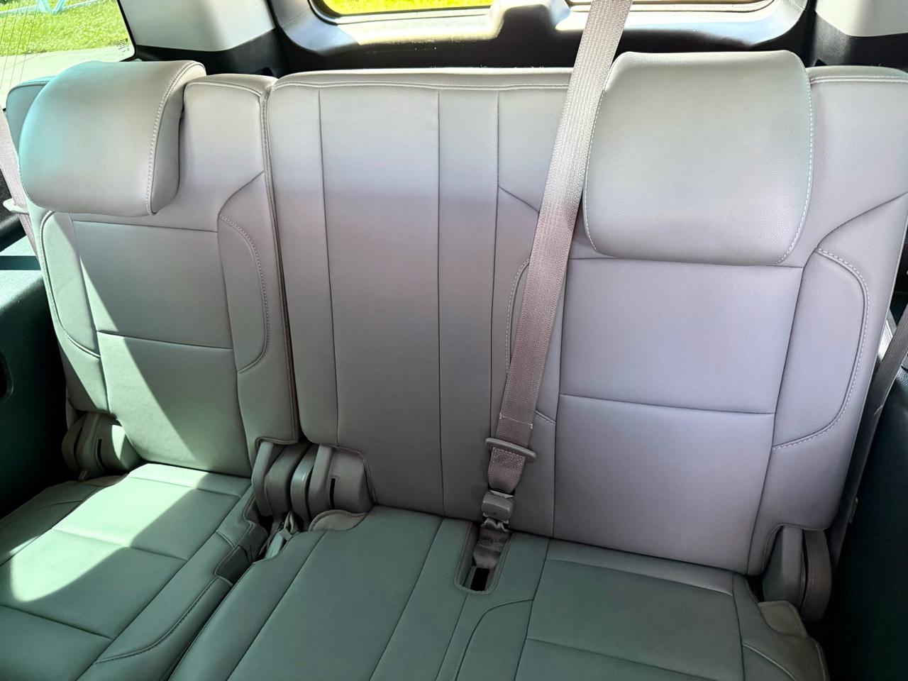 Chevrolet Suburban 2WD 4dr 1500 LT 2016