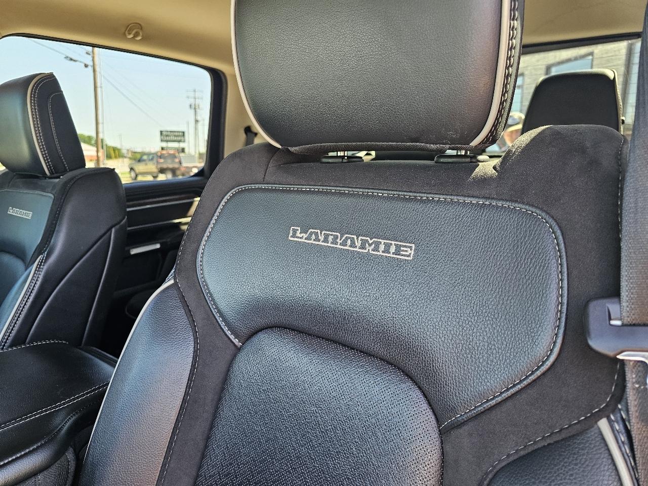 RAM 1500 Laramie 4x4 Crew Cab 5'7" Box 2019
