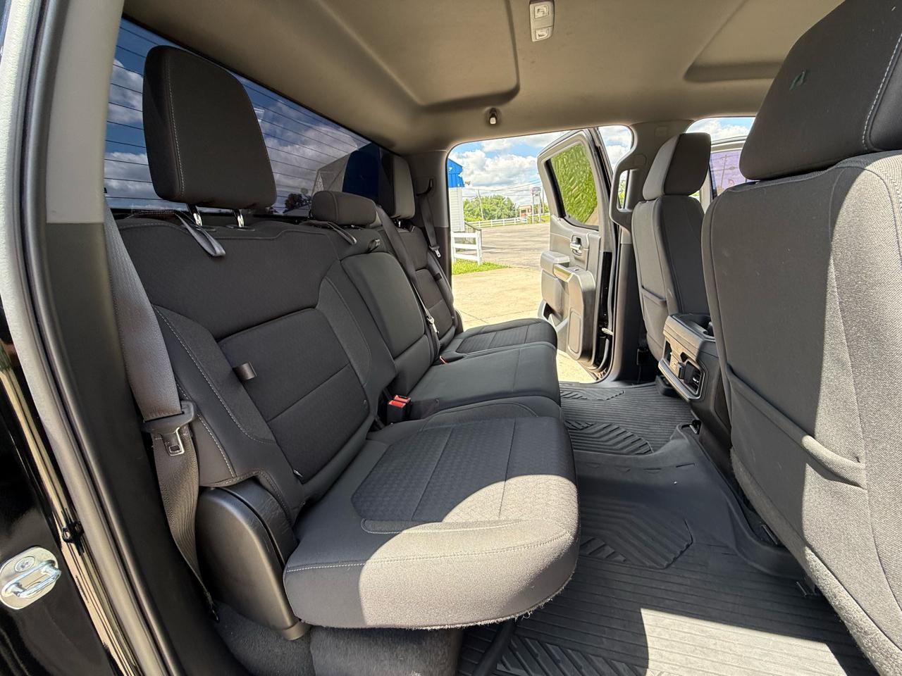 Chevrolet Silverado 1500 LTD 4WD Crew Cab 147" LT Trail Boss 2022
