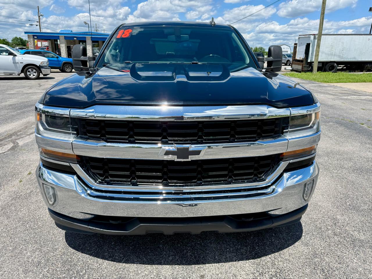 Chevrolet Silverado 1500 4WD Double Cab 143.5" LT w/1LT 2018