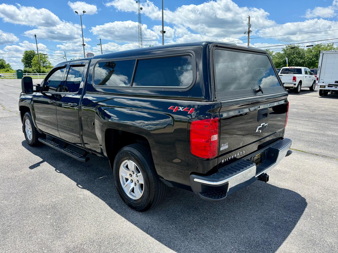 Chevrolet Silverado 1500 4WD Double Cab 143.5" LT w/1LT 2018