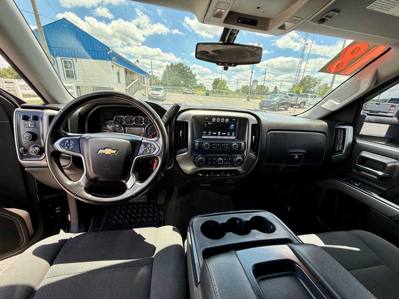 Chevrolet Silverado 1500 4WD Double Cab 143.5" LT w/1LT 2018