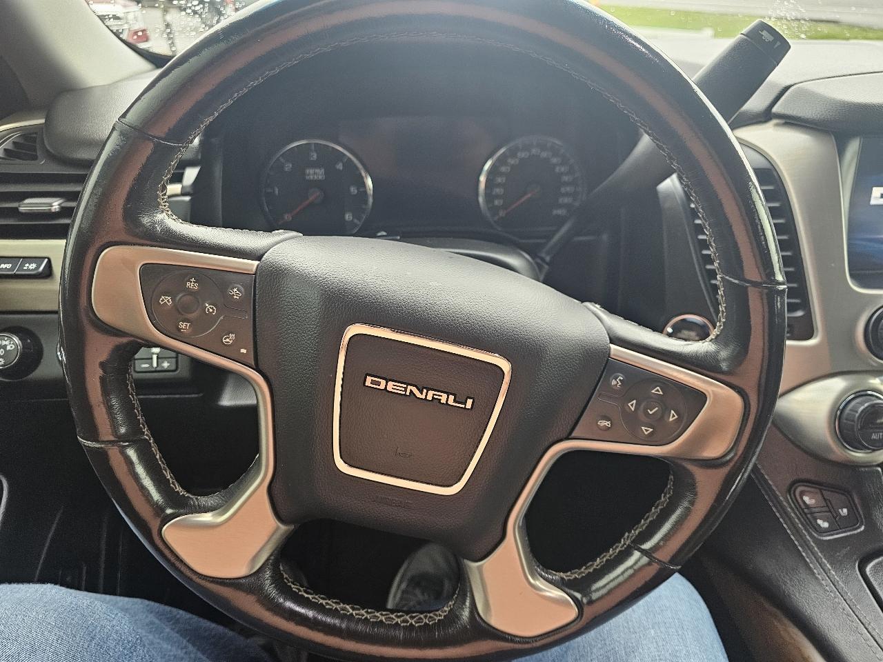 GMC Yukon 4WD 4dr Denali 2018